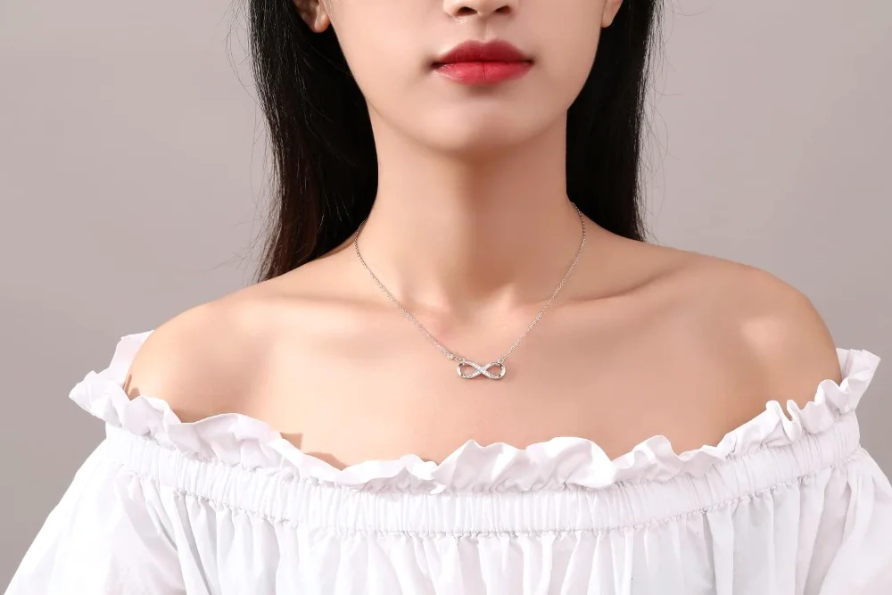 EVERU Infinity Necklace